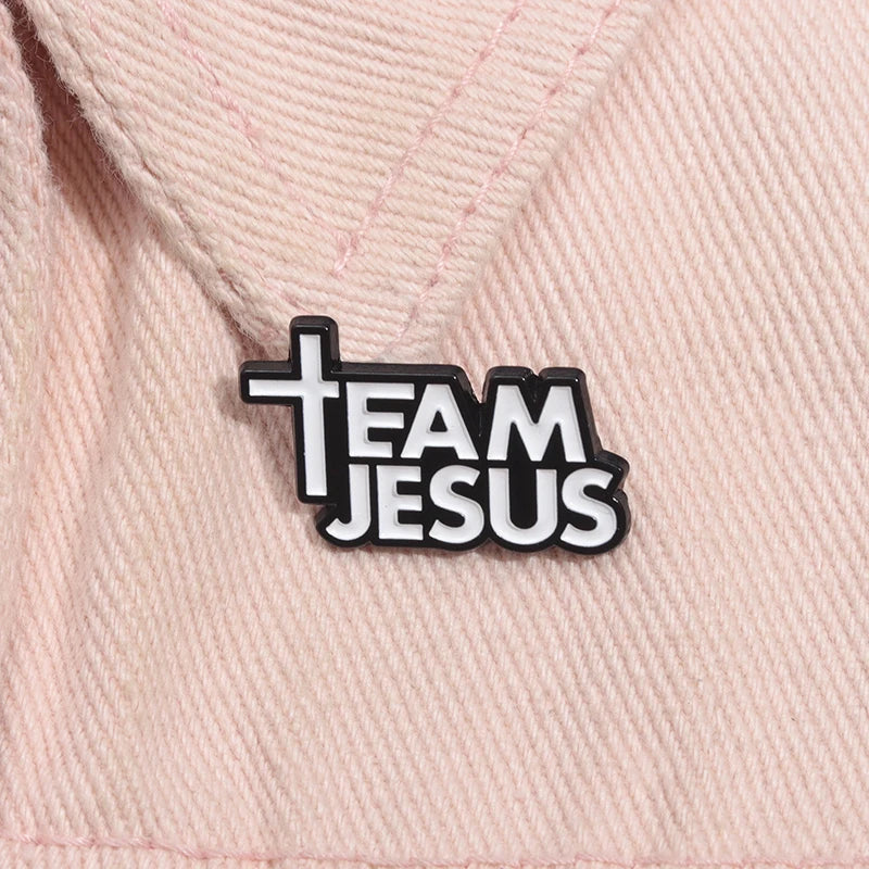 the TEAM JESUS - Jesus Team Cross Enamel Pin, Christianity Metal Brooches Decorative Lapel Badge, Jewelry Accessories
