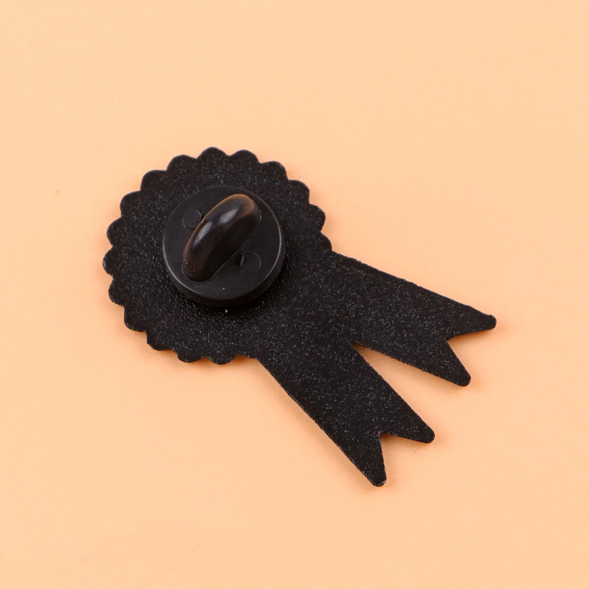 Funny "Cried" Enamel Pin Pink Ribbon Brooch Pines Lapel Pins Badge on Backpack Clothing Accessories Fashion Jewelry Gift For Her